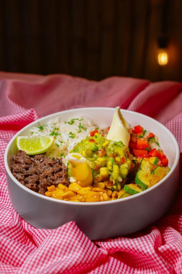Niuwi Hostel 부리타카 외부 사진
